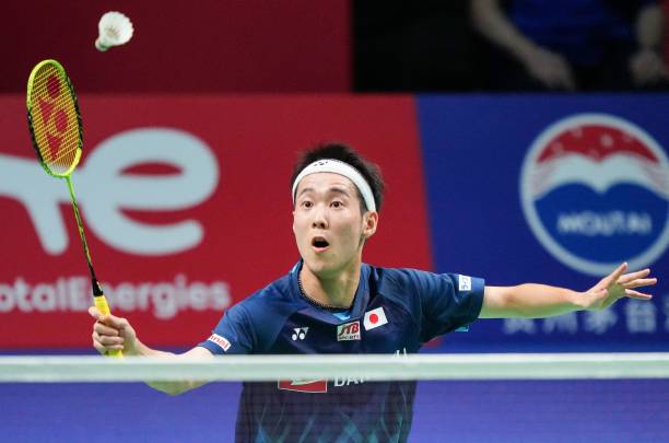 不同水平球友如何选择红双喜羽毛球拍？附型号推荐