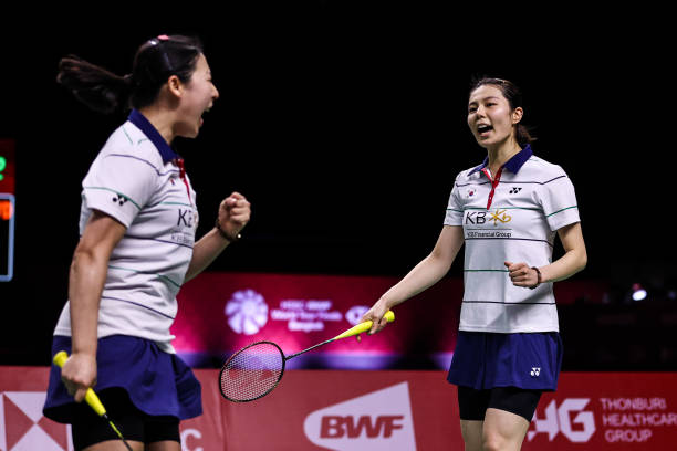 如何提升羽毛球防守能力？实战动作视频指南