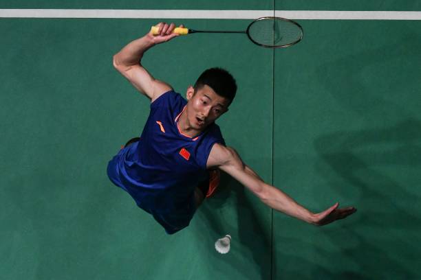 羽毛球之约：一句提问引发的运动狂欢