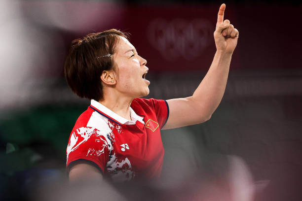 未来之星闪耀！新加坡男子羽毛球冠军崭露头角