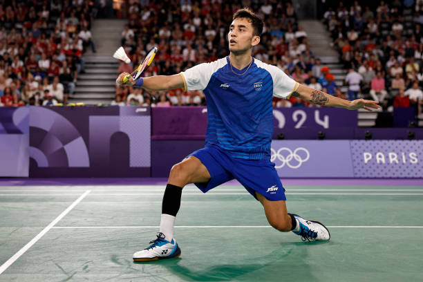 新加坡公开赛战报:国羽混双强势晋级,男单爆冷出局