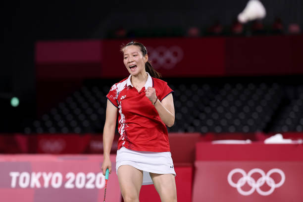 羽毛球双打换位实战案例：看职业选手如何完美执行