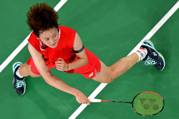 羽毛球单打比赛每局多少分?计分方式大揭秘