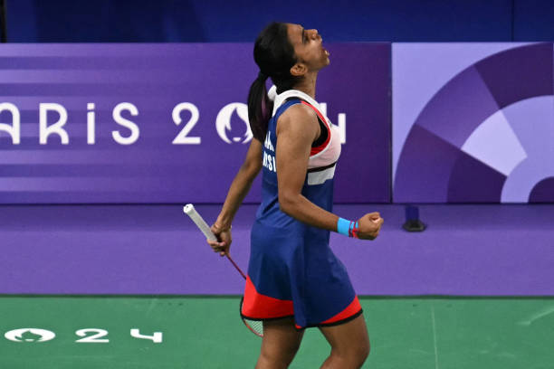 百元预算也能打专业？这些羽毛球拍让你物超所值