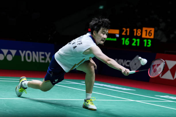 羽毛球比赛暂停超时后果：裁判如何判定弃权？