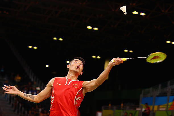 羽毛球单打规则：边界线是内线还是外线？