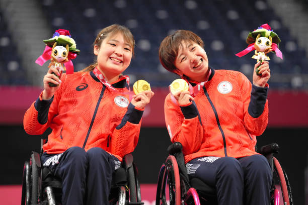 羽毛球拍4U和8U如何选?从重量到击球手感全解析