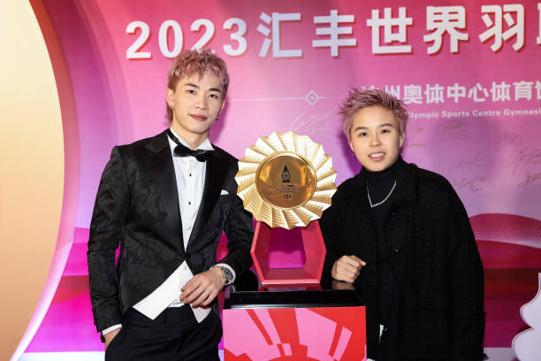 羽新知羽毛球杀球秘籍：提升爆发力与精准度