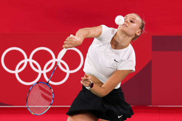 羽毛球拍价格悬殊,便宜的会不会影响打球体验?