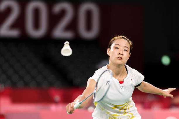 羽毛球拍穿线方式大盘点：哪种最适合你的打法？