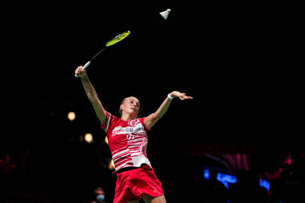 羽毛球单打计分规则：21分制如何决胜负？