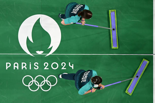 羽毛球拍轻量化趋势：多少克才能兼顾速度与控制？