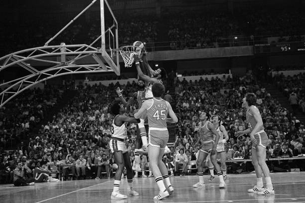 用纸制作投篮机:环保又好玩的手工折纸教程