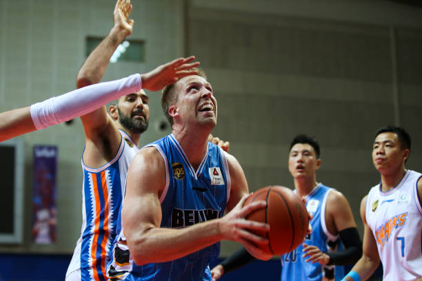 篮板购买攻略：从几十元到上千元，价格区间全解析