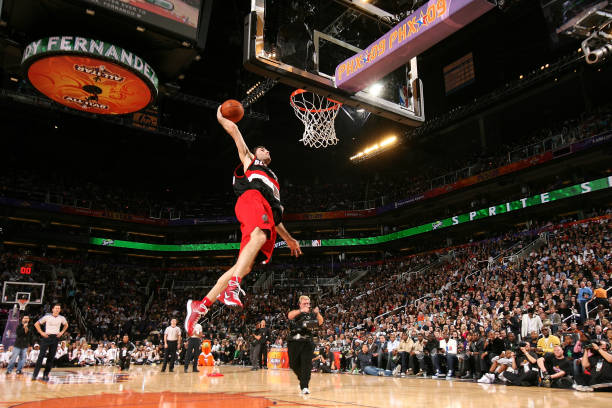 腾讯NBA直播:季后赛关键场次前瞻