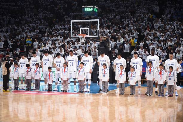 U16篮球赛程指南：如何观看每场比赛