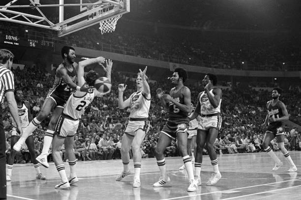 CBA赛制详解：常规赛、季后赛与总决赛如何运作