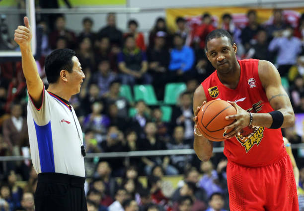 cba球星对决，广东体育直播带您直击赛场风云！