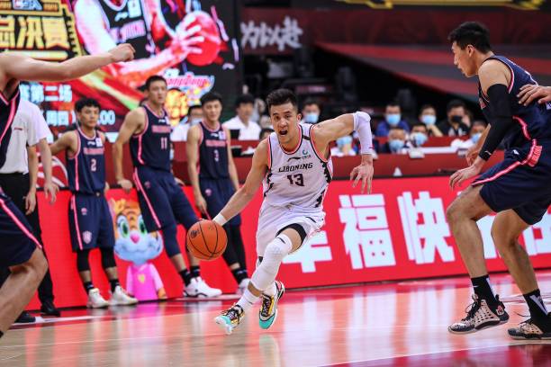 全能中锋笔趣阁：一场关于足球、梦想与坚持的故事