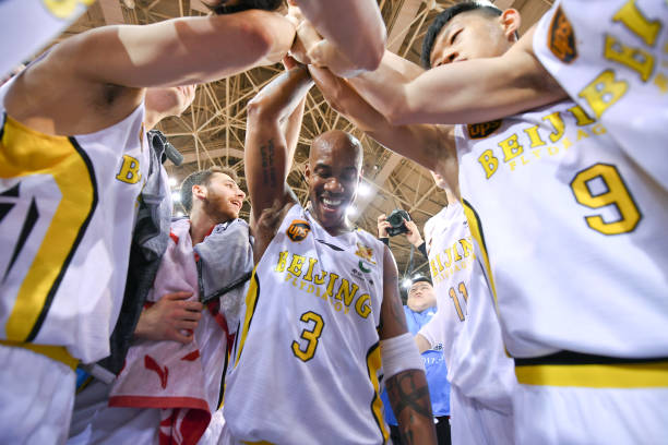 哈登申请交易76人，下一站会是哪里？来波预测！