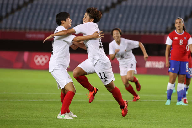 罗纳尔多和C罗谁更强?球迷和专家的观点大碰撞