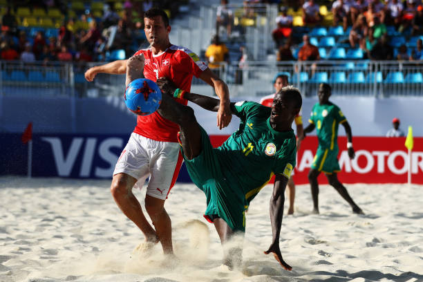 今日足球赛事直播时间表:精彩对决不容错过!