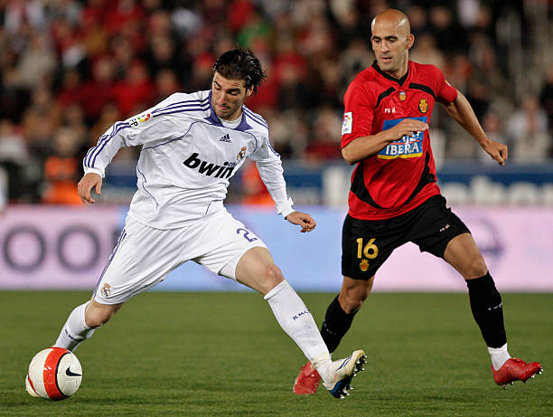 职业球员的点球训练日常：从基础到进阶