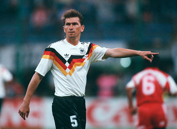 姆巴佩与罗纳尔多：两代巨星之间的传承与友谊