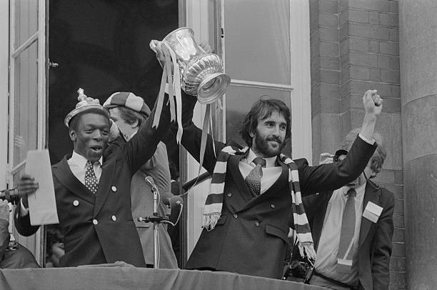 欧冠历史冠军大盘点:哪些豪门曾登顶欧洲之巅?