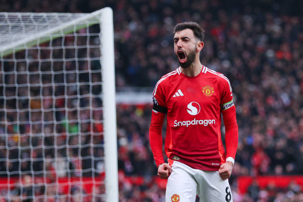 从金球奖到欧冠：C罗和菲戈谁的历史地位更高？