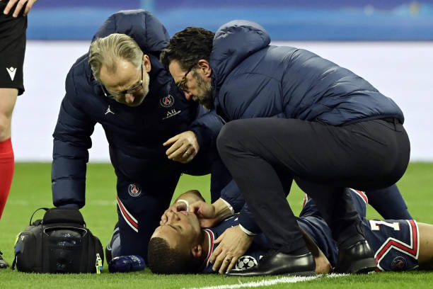 前几年的中超本土球员:在金元浪潮中如何生存?