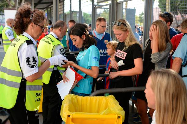 十大足球类小说:绿茵场上的热血与梦想