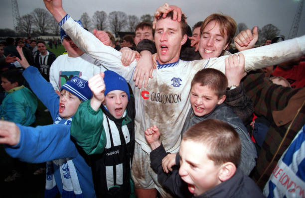 德甲冠军榜最新动态：拜仁稳居榜首，谁能成为下一个挑战者？