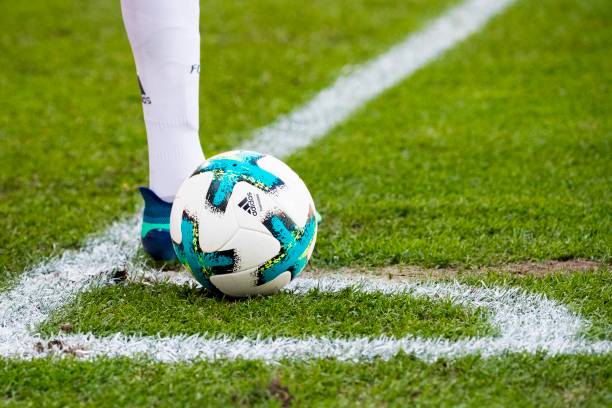 传奇数字：盖德穆勒头球破门次数与经典战役回顾