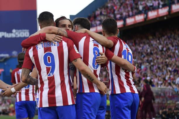 央视直播见证!莱万9分钟5球创足坛神迹