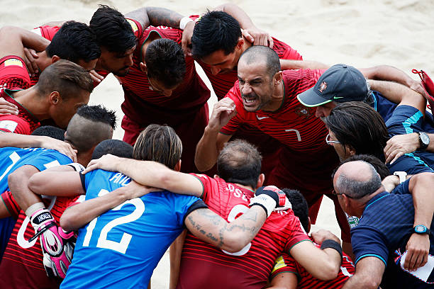 足球不止是运动,更是态度:酷哥爱足球启示录