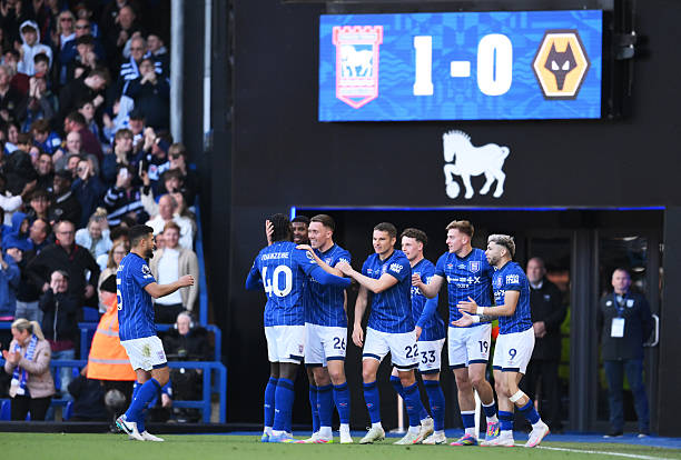 免费看足球直播的10个最佳网址，球迷必备收藏！