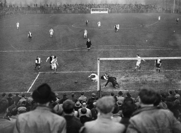 姆巴佩正式披上皇马战袍，球衣号码背后有何深意？