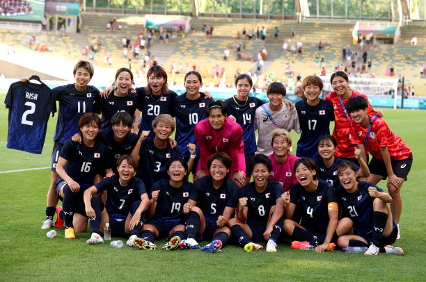 足球比赛中的罚点球：定义、规则与经典案例