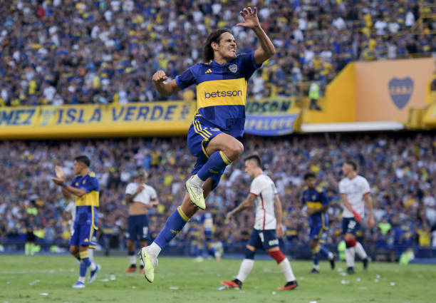 重温马拉多纳为梅西欢呼!高清进球庆祝视频