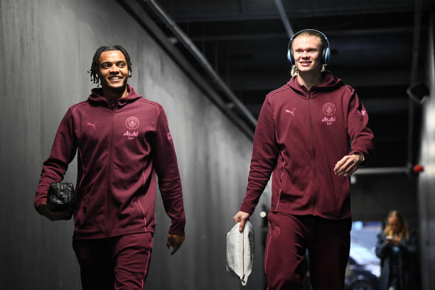 中超夜战：山东泰山能否延续不败？今晚直播见分晓！