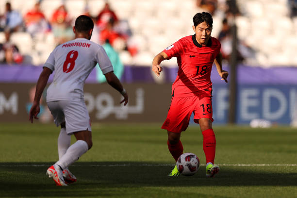 齐达内执教生涯的开端：他何时正式拿起教鞭？