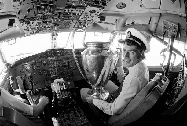 2015年意甲最佳阵容：布冯领衔，谁是最强中场？