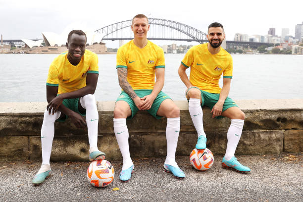 巴萨中场核心德容缺阵,阿森纳能否抓住机会?