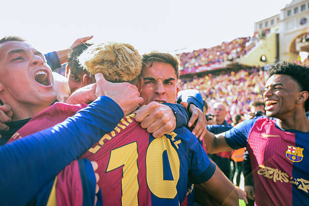 梅开二度:一名球员单场进两球的精彩表现