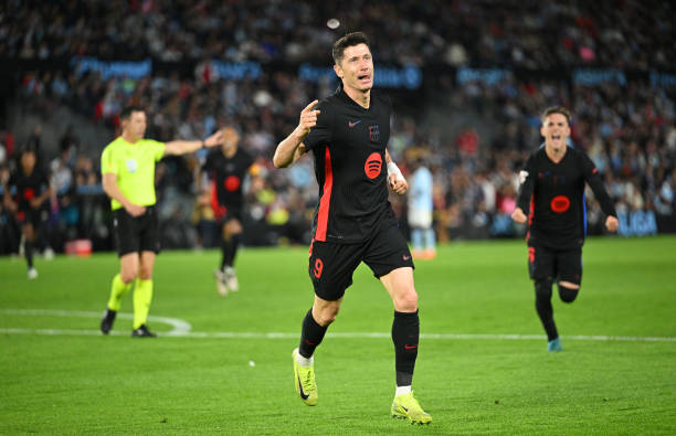 争议焦点！回传球、角球、界外球是否构成越位？