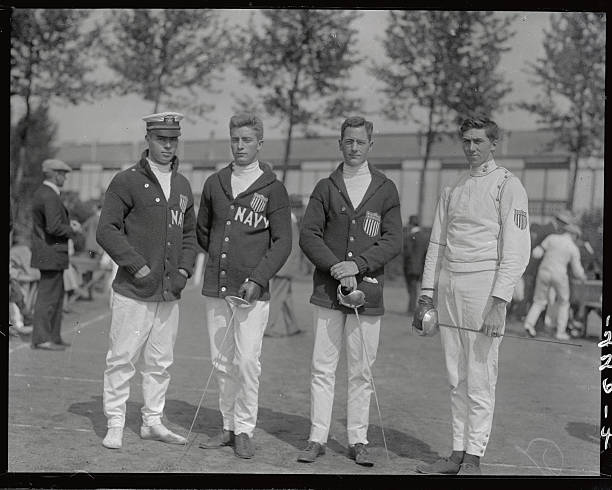 奥运会的开端：第一届现代奥运会举办于哪一年？