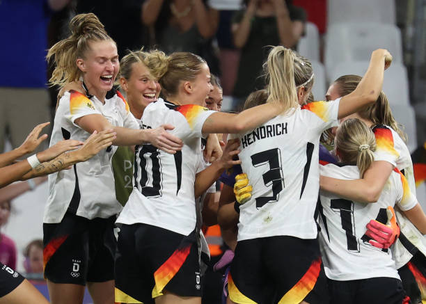 夏季与冬季奥运会年份完整时间线