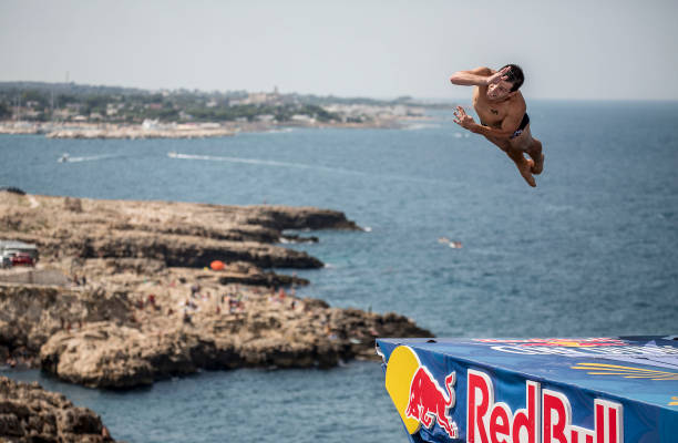 跳高常见伤病预防：保护关节与肌肉的关键要点