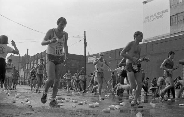 精选陈若琳跳水头像:水花消失术的完美定格